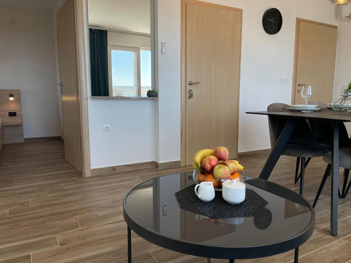 Apartmani Starigrad Paklenica - Danijel Eksteriør billede