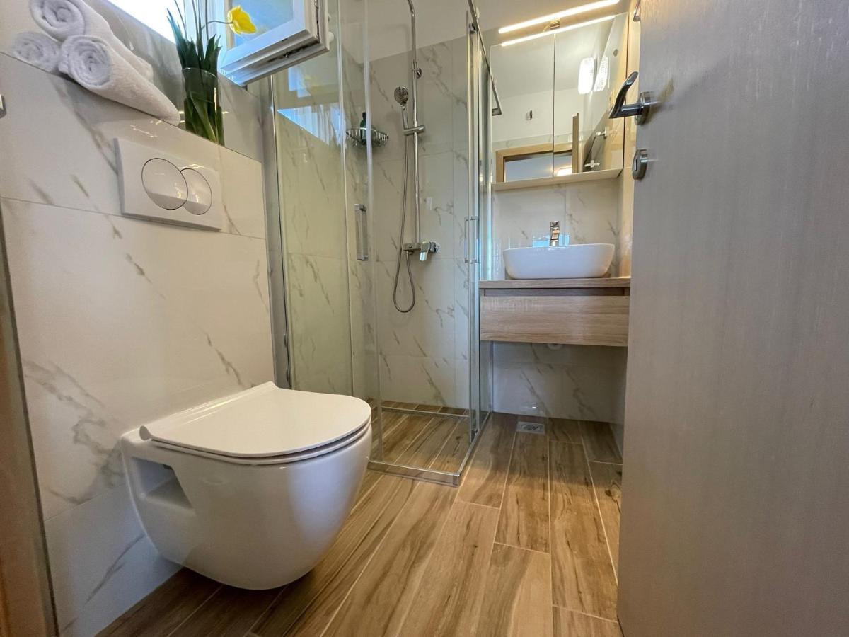 Apartmani Starigrad Paklenica - Danijel Eksteriør billede